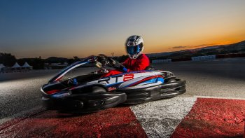 Siente la adrenalina en Karting Castelloli