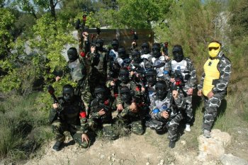 Grupo despedida de soltero en Paintball