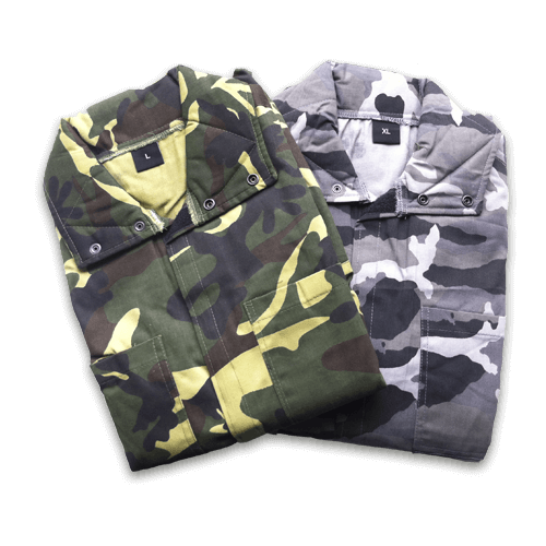 Mono de camuflaje con protector de cuello paintball